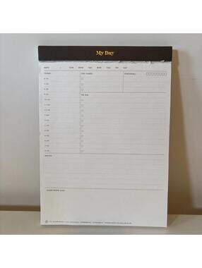 The Everygirl “My Day” Daily Planner Notepad Desk Pad – To-Do & Schedule